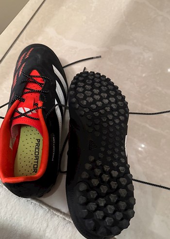 Kırmızı Siyah Erkek Futbol Ayakkabısı Velcro - Görsel 3