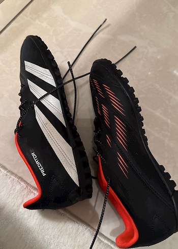 Kırmızı Siyah Erkek Futbol Ayakkabısı Velcro - Görsel 4