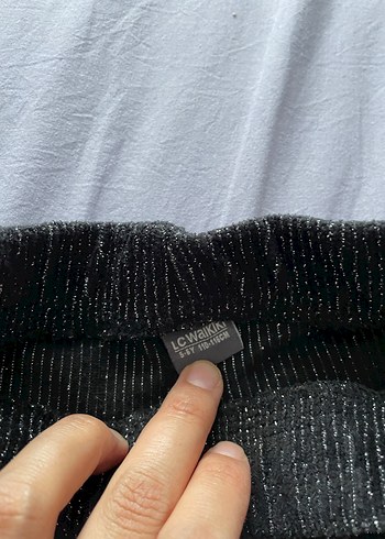 LC Waikiki Siyah pullu kadife çocuk pantolon