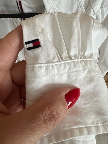 36 Beden beyaz Renk Tommy Hilfiger sırt detay gömlek