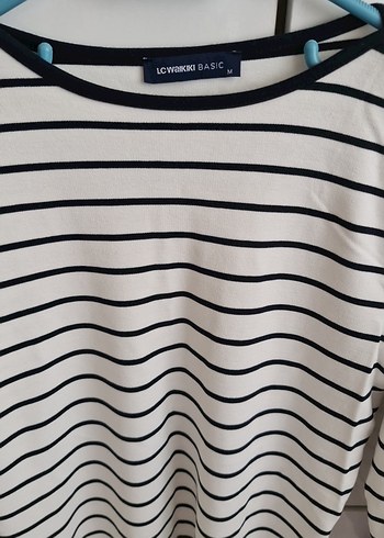 Yetim Kol Beyaz Çizgili Kadın Tişört - Görsel 2