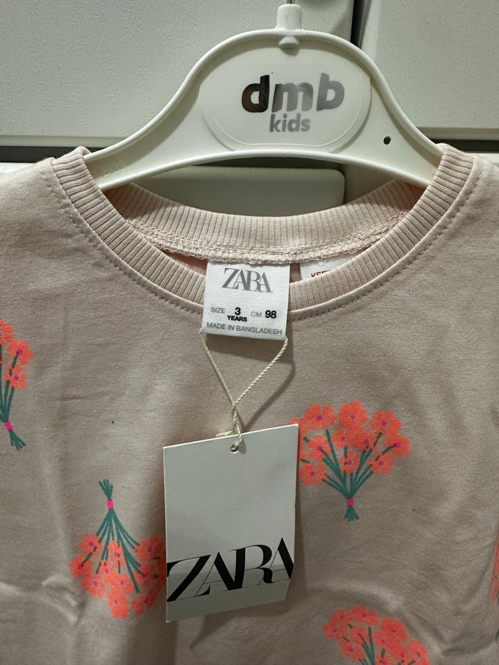 Kız Çocuk Pembe Çiçek Desenli Tişört - Görsel 2