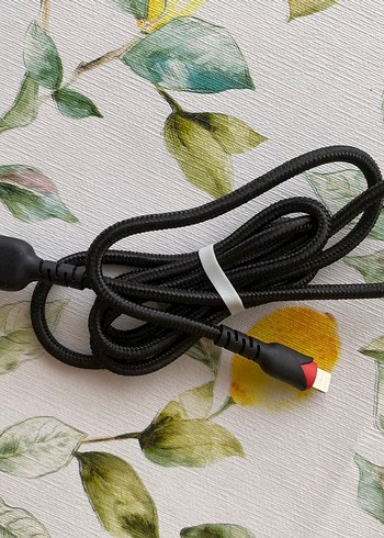 Syrox C93 2.0A Örgü Lightning Şarj ve Data Kablosu - Görsel 3