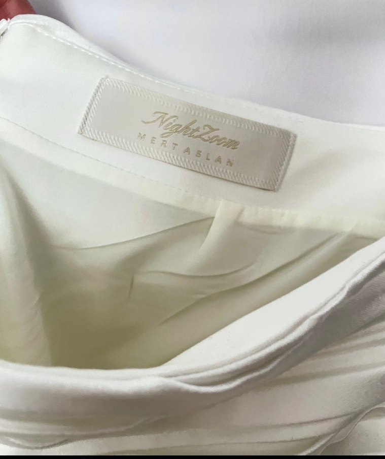 Adil Işık Mert Aslan Mini Saten Etek - Görsel 3