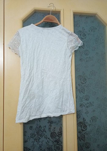 Kız Çocuk Beyaz Dantel Detaylı Kısa Kollu Tişört - Görsel 4