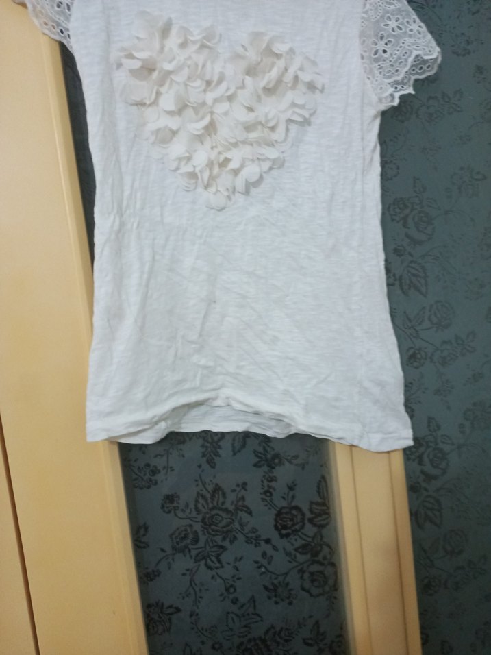 Kız Çocuk Beyaz Dantel Detaylı Kısa Kollu Tişört - Görsel 3