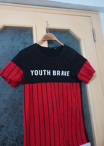 Kırmızı Baskılı Kısa Kollu Erkek Tişört - Görsel 2