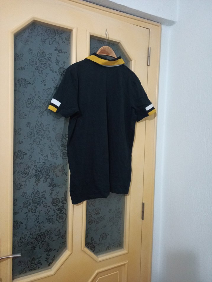 Siyah Erkek Polo Tişört, Kısa Kollu, Velcro Detaylı - Görsel 4