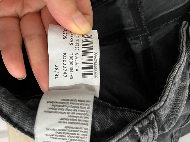 28 Beden Mavi Marka Jean