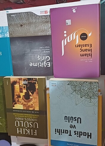 Beden Renk İLAHİYAT KITAPLARI