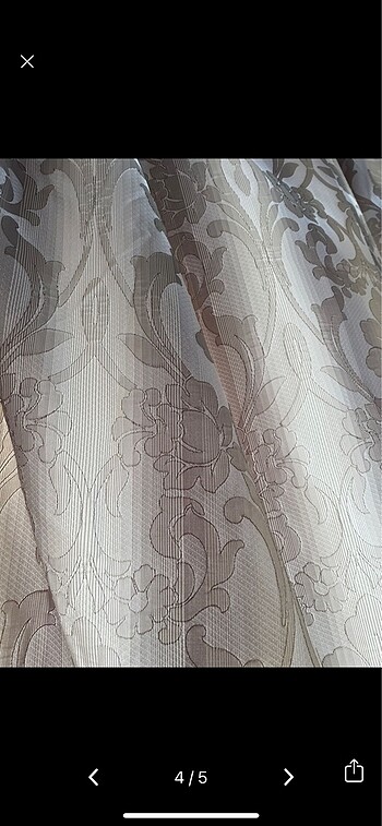 Diğer 2 adet damask perde
