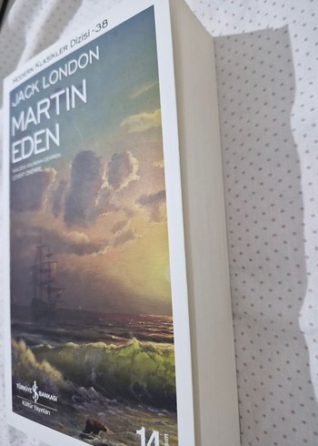 Gelinlik Martin eden ve Beyaz diş kitabı