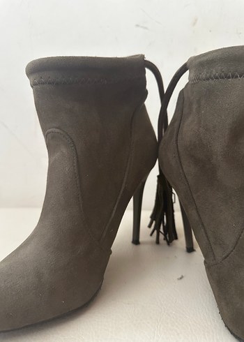 Zara Haki topuklu bot