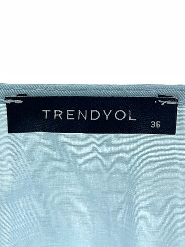 38 Beden mavi Renk Trendyol & Milla Bluz %70 İndirimli.