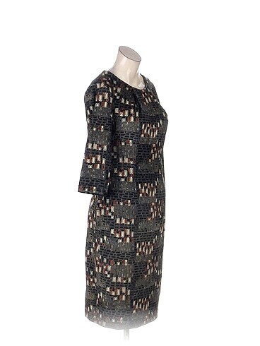 Vintage Love PreLoved Kısa Elbise %70 İndirimli.