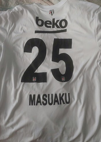 Beşiktaş Beşiktaş forması (futbolcudan)