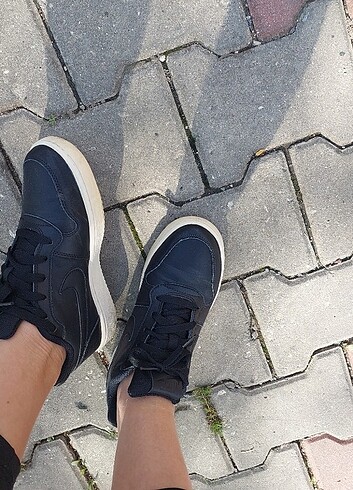 38 Beden Orijinal Nike Ebernon Low spor ayakkabı