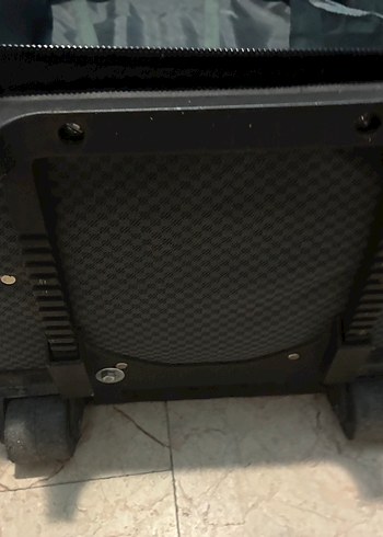 Diğer Gri Valiz, Tokalı, Şifreli Düz Desensiz