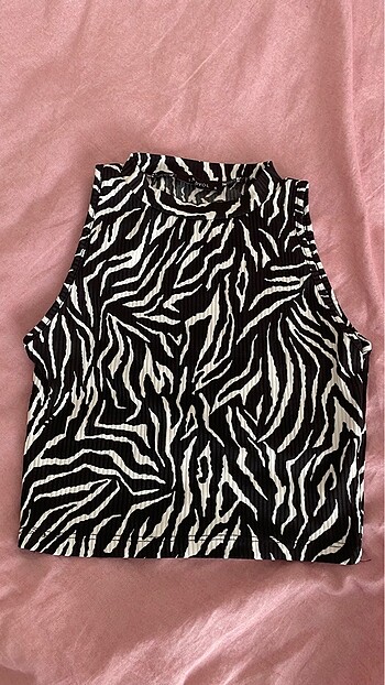 Zebra crop