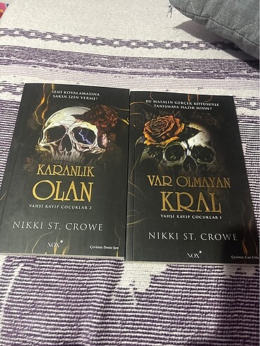 Var Olmayan Kral 1 - Karanlık Olan 2