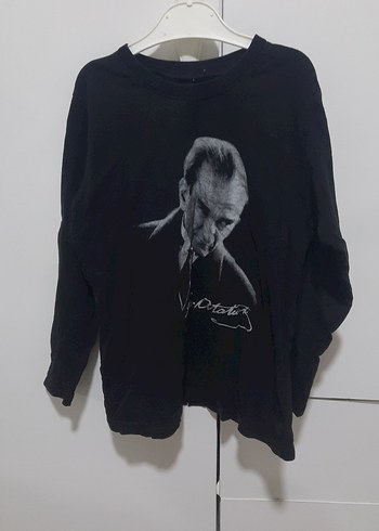 Diğer Atatürk baskılı sweat