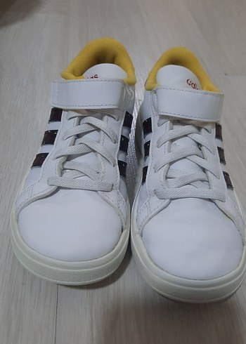 Adidas Beyaz Kız Çocuk Spor Ayakkabı