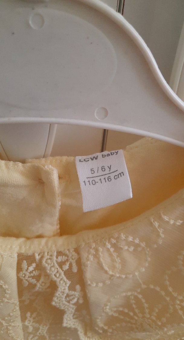 Kız Çocuk sarı Dantel Nakışlı Elbise - Görsel 5