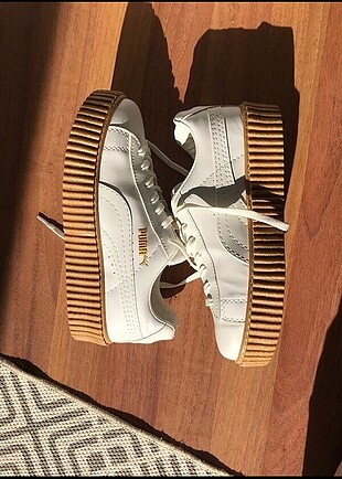 puma beyaz spor ayakkabı sneaker kalın taban