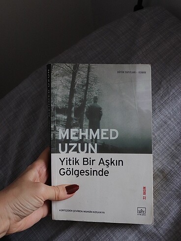 Mehmet uzun yitik bir aşkın gölgesinde