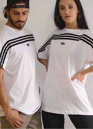 Adidas unisex oversize tshirt