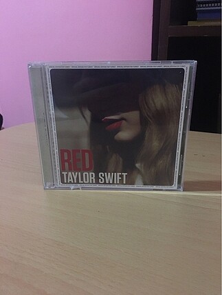 Taylor Swift RED albümü