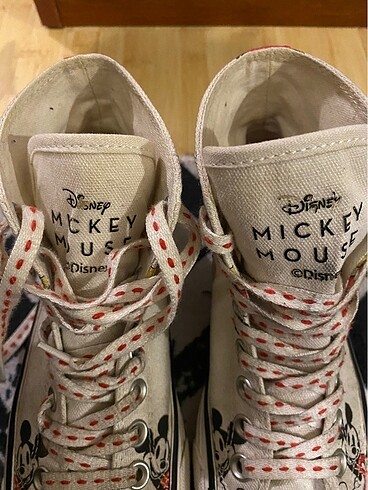 36 Beden Bershka x disney ayakkabı