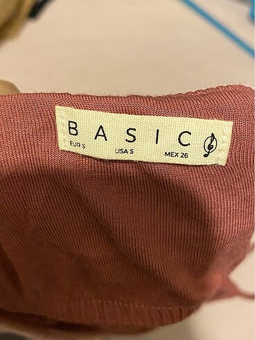 s Beden Stradivarius askılı bluz
