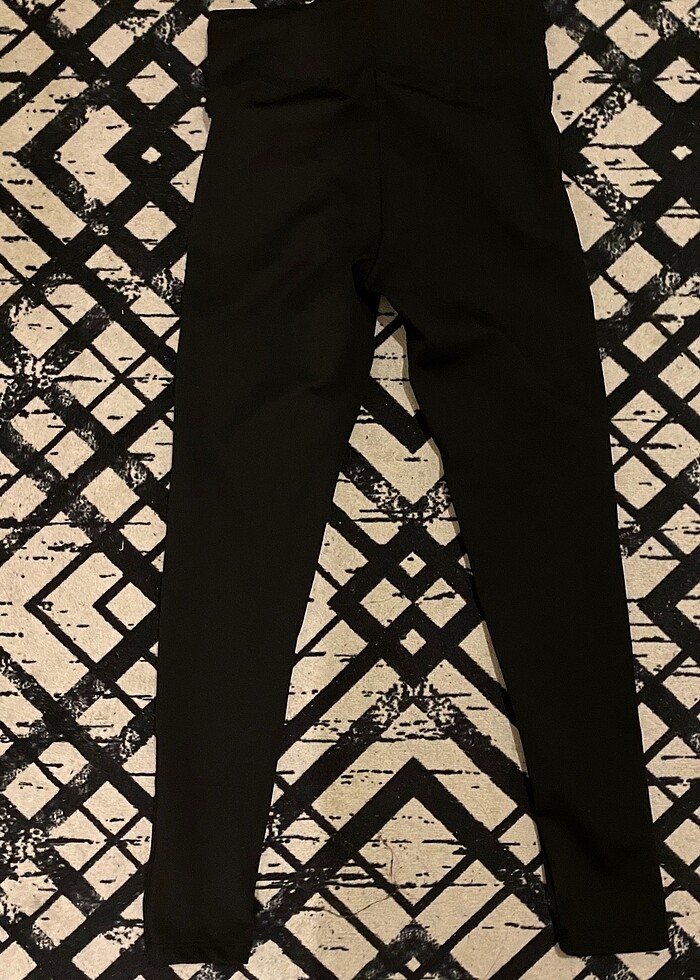 Trendyol siyah tayt - Görsel 4