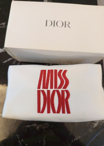 Dior Beyaz Baskılı Kadın Makyaj Çantası - Görsel 5