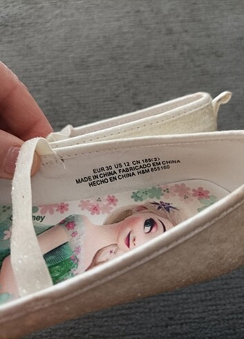 30 Beden beyaz Renk H&M Kız Çocuk Ayakkabı