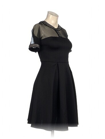 Vintage Love PreLoved Kısa Elbise %70 İndirimli.