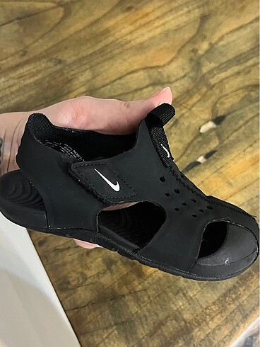 Nike sandalet