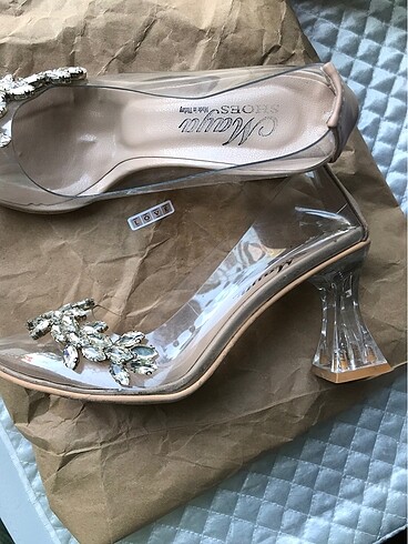 36 Beden ten rengi Renk Stiletto