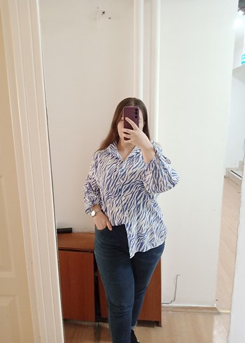 xxl Beden Uzun Kollu V Yaka Zebra Desenli Gömlek