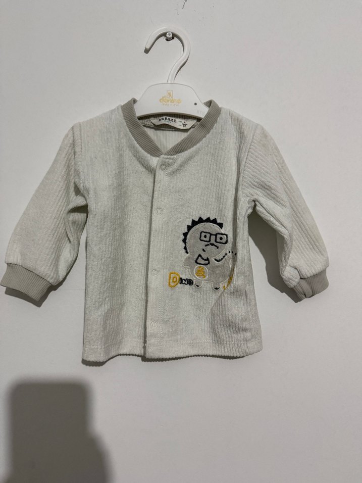 Gri Erkek Bebek Nakışlı Takım - Görsel 3