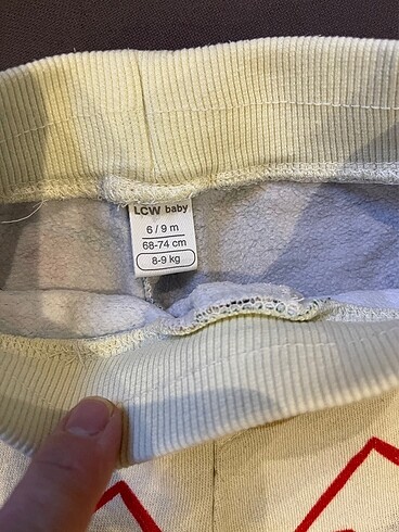 9 Ay Beden ten rengi Renk LC waikiki 6-9 ay takim