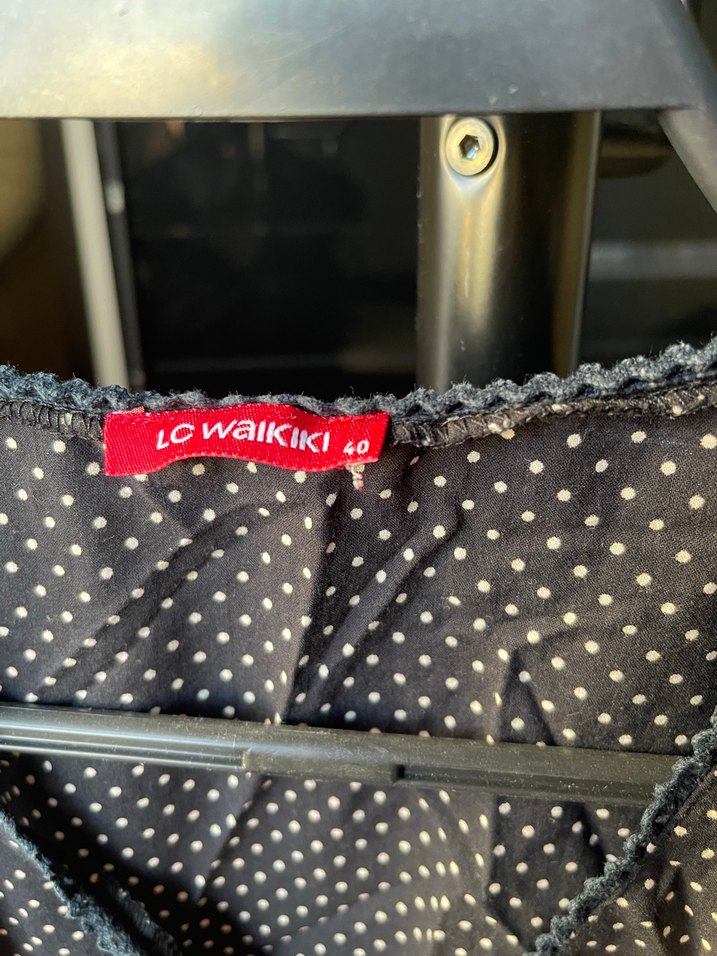 Düğmeli Puantiyeli Kemerli Gri hamile bluz - Görsel 4