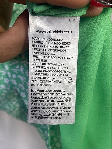 m Beden Calvin Klein elbise