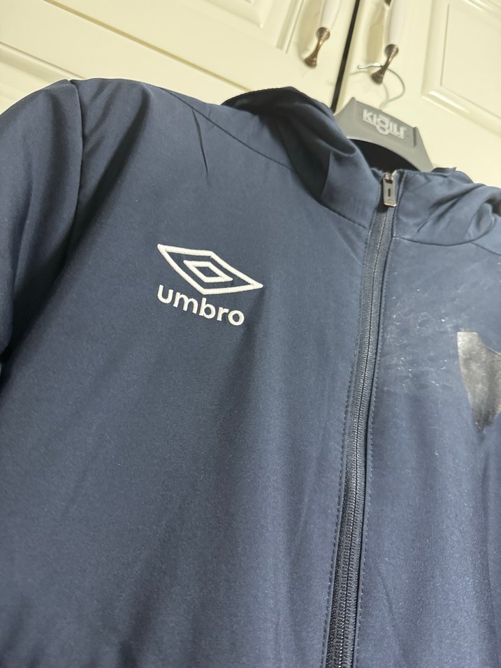 Umbro Erkek Lacivert Kapüşonlu Fermuarlı Mont - Görsel 2