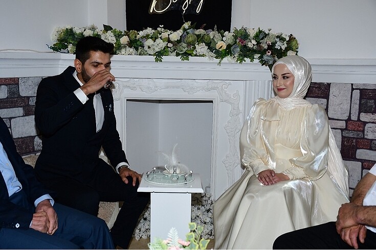 m Beden Nişan - Nikah elbisesi