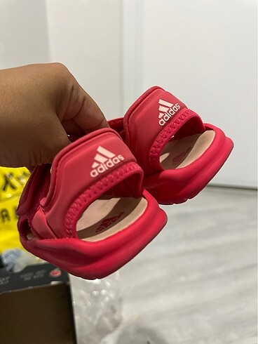 Adidas Sandalet