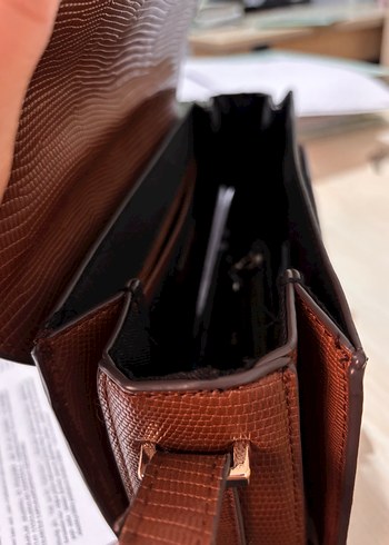 Kahverengi Deri Tokalı Kadın Çanta - Görsel 6