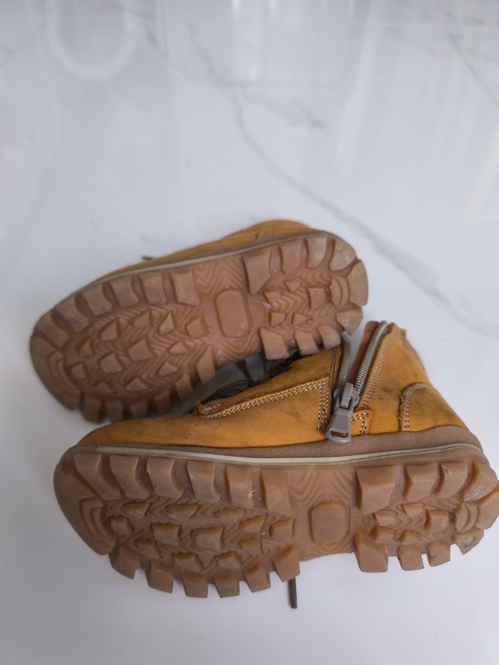 Bej Süet Erkek Çocuk Botu - Görsel 4