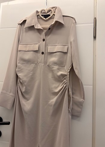 Düğmeli Bej Kadın elbise - Görsel 4